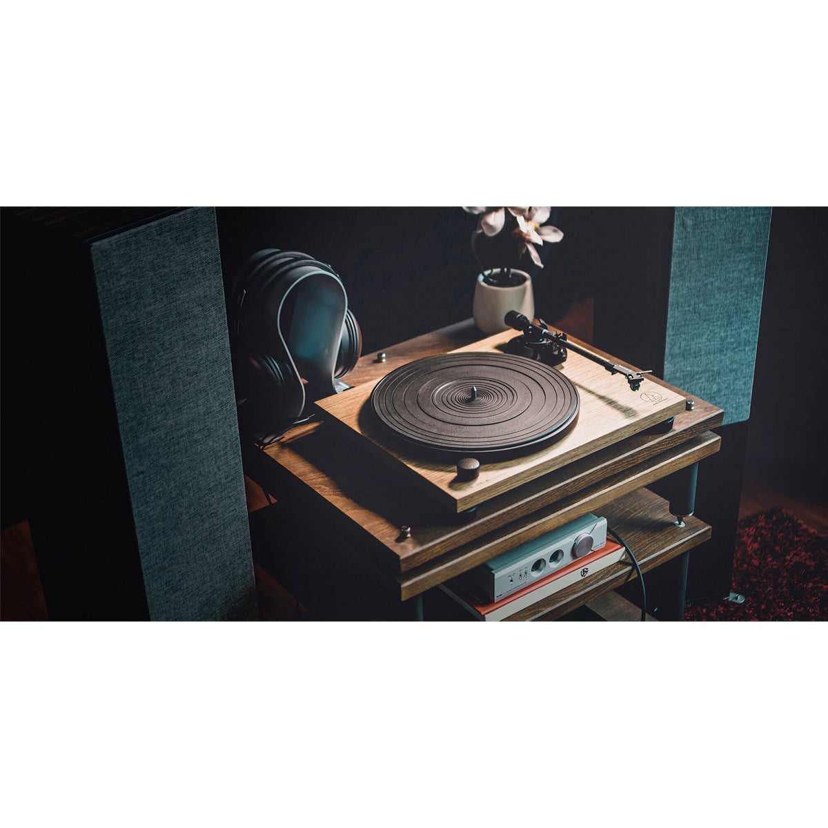 Audio-Technica LPW40WN Premium Manual Belt Drive Turntable - Walnut