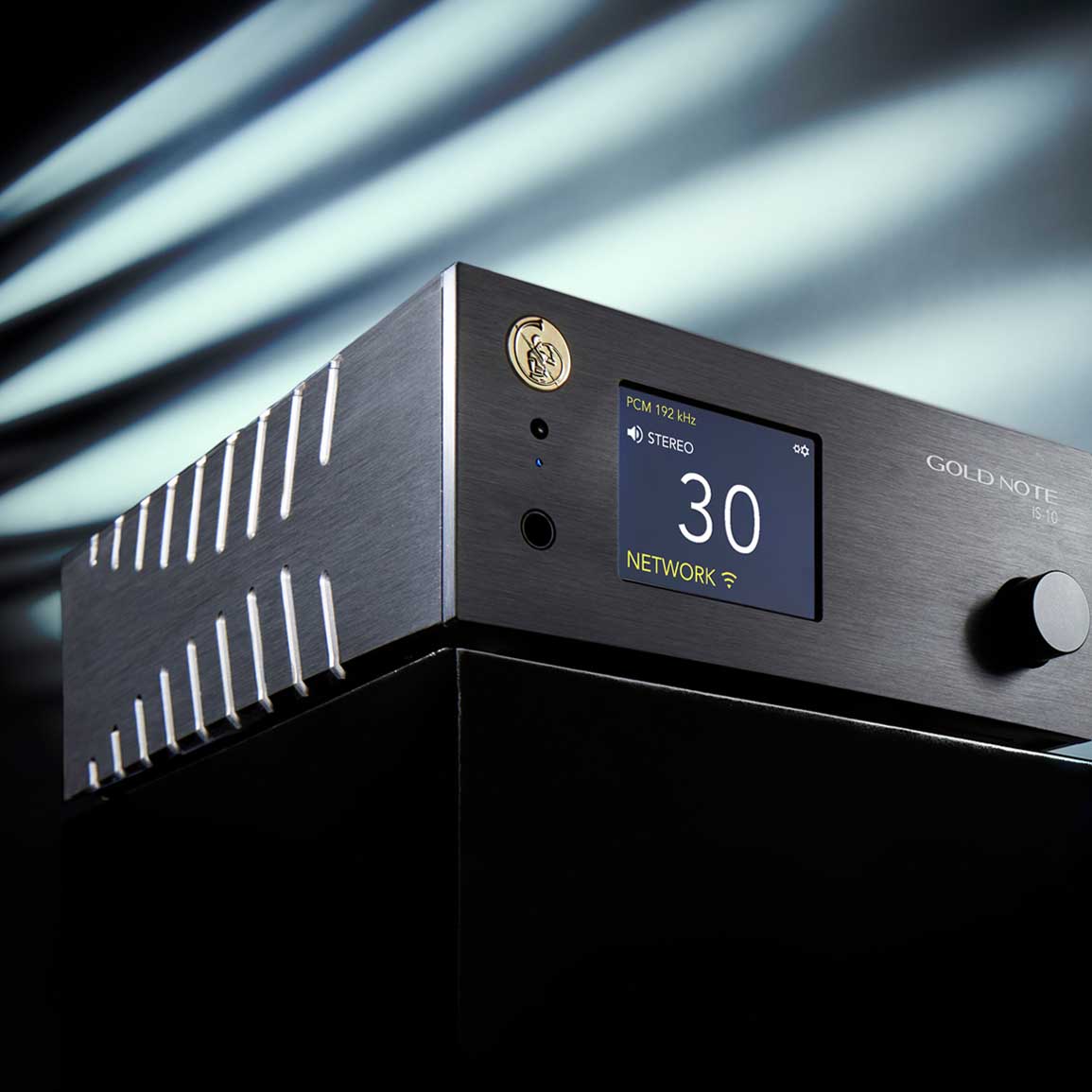 Gold Note IS 10 Integrated Amplifier - Black | Gold | Silver