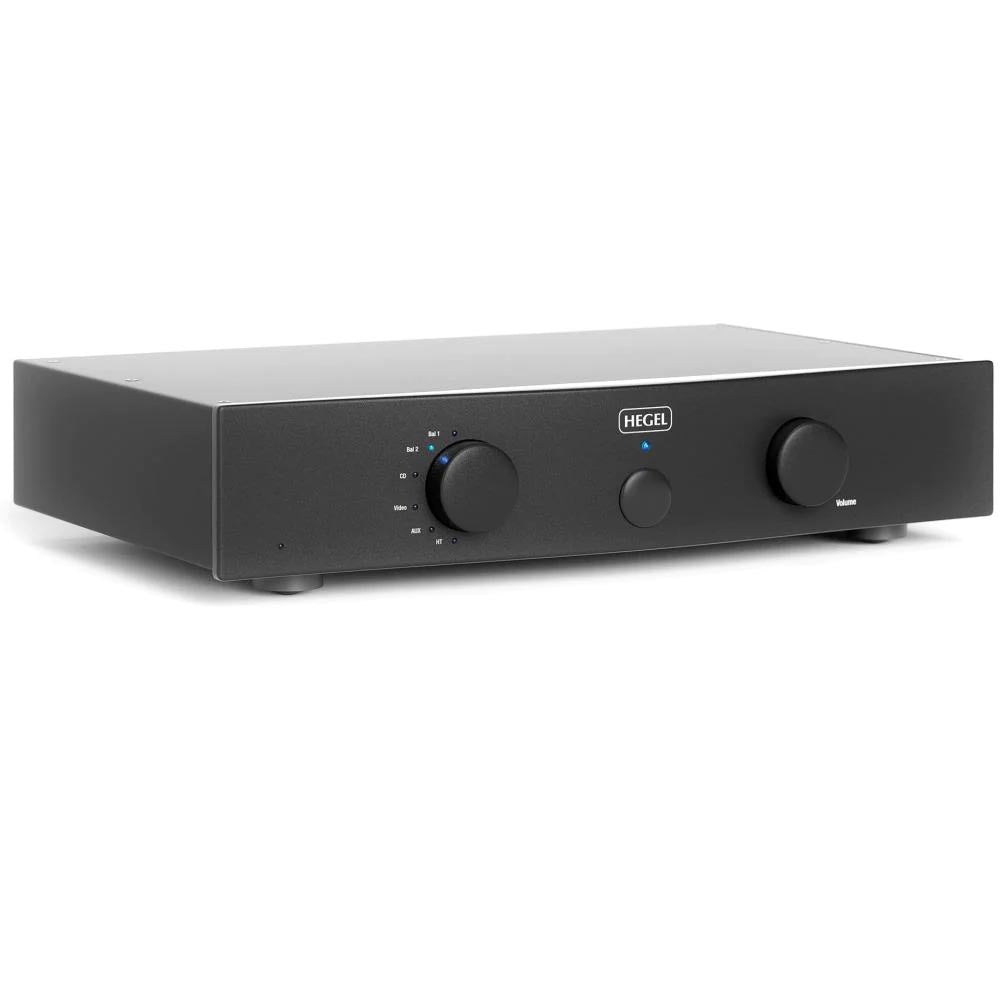 Hegel P30A Balanced Pre-amplifier w/SoundEngine