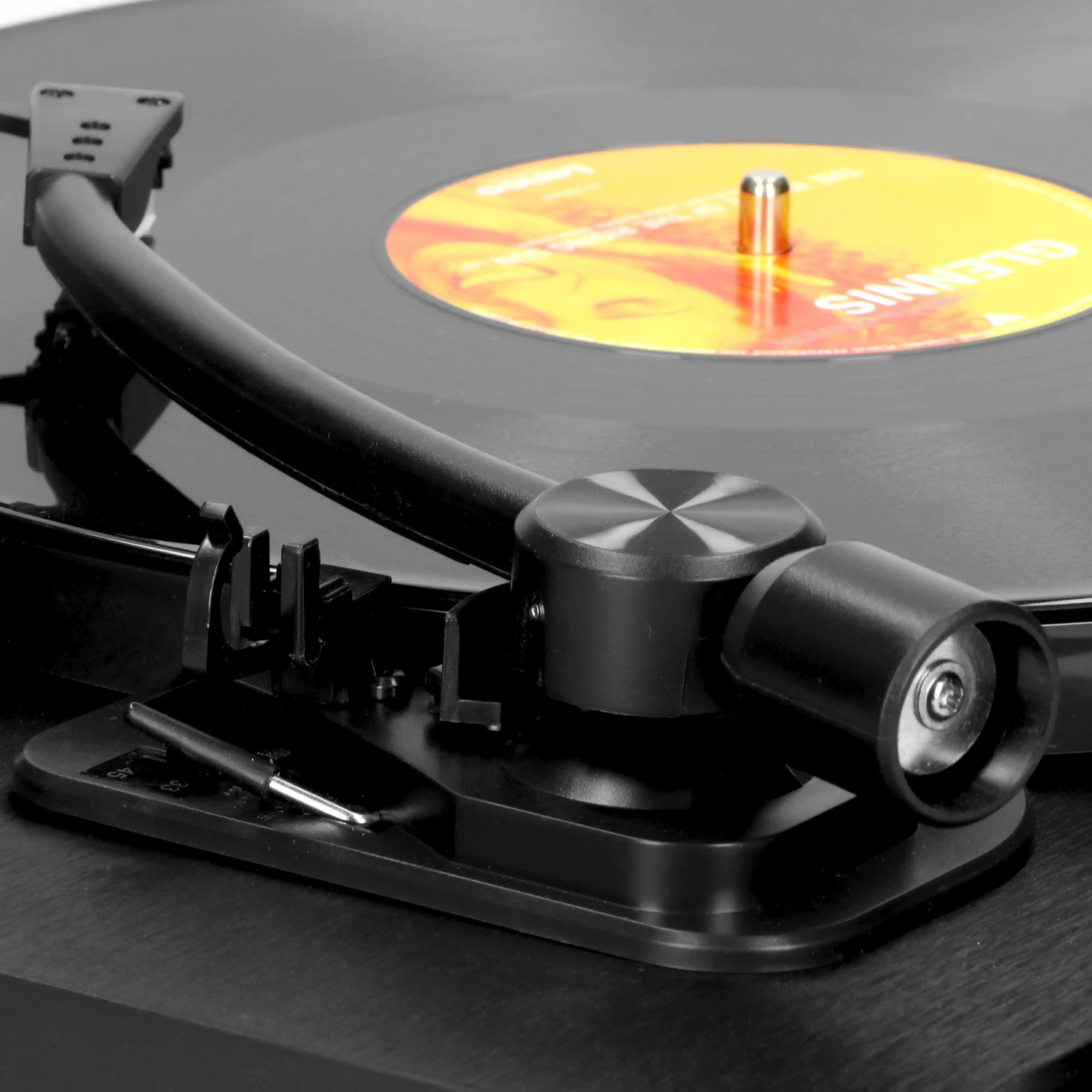 Lenco L30 Classic Turntable w/MMC Cartridge