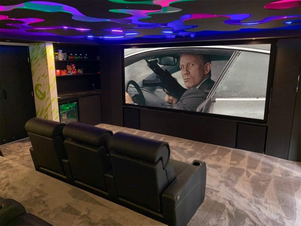 Manhattan Chairs - NEW YORK PRO SERIES (Straight)