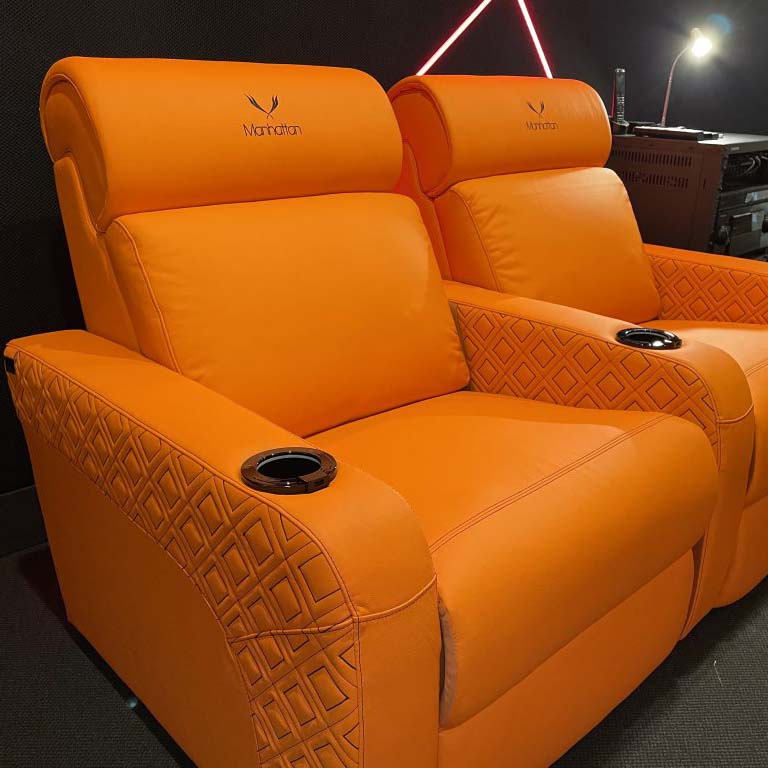 Manhattan Chairs - NEW YORK PRO SERIES (Curved Configuration)