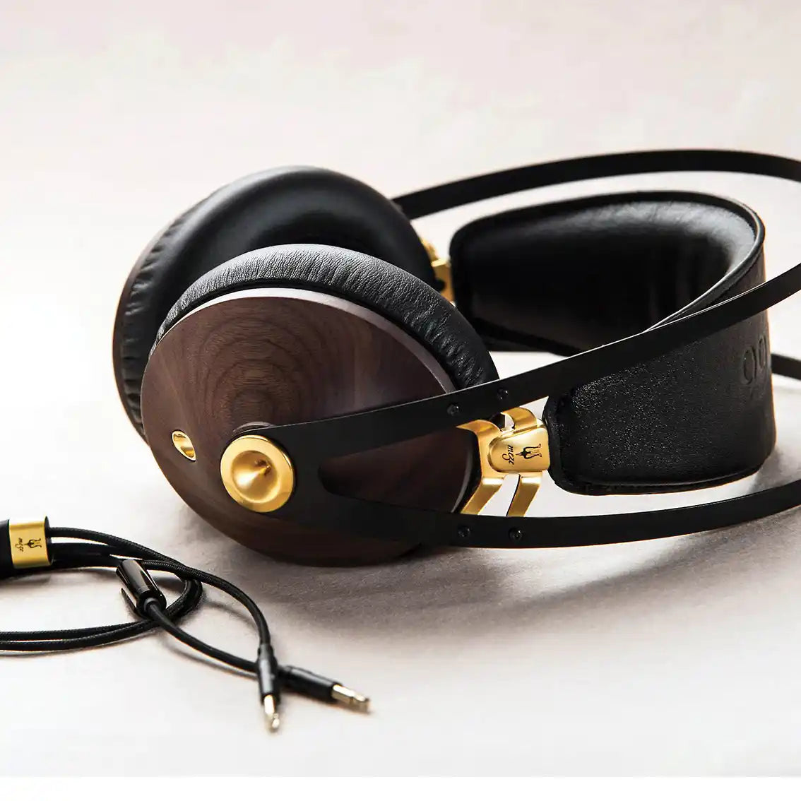 Meze 99 Classics Over-Ear Headphone