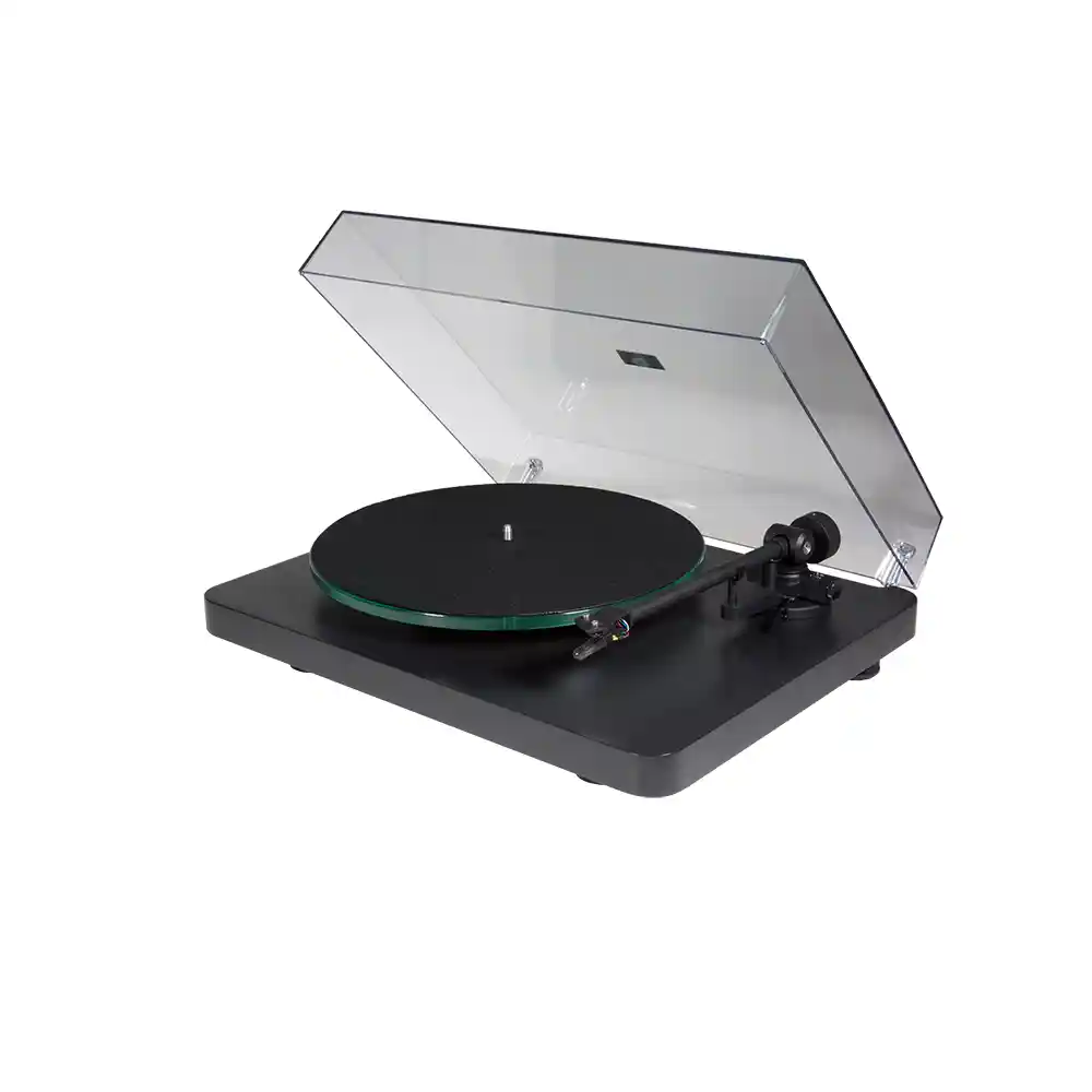 NAD C558 Turntable with Ortofon OM10