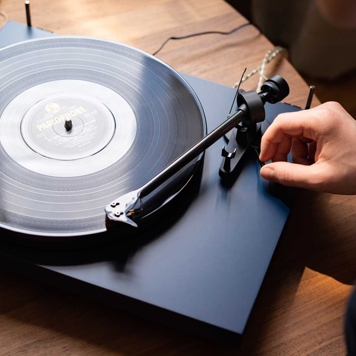 Pro-Ject Colorful Audio System 2