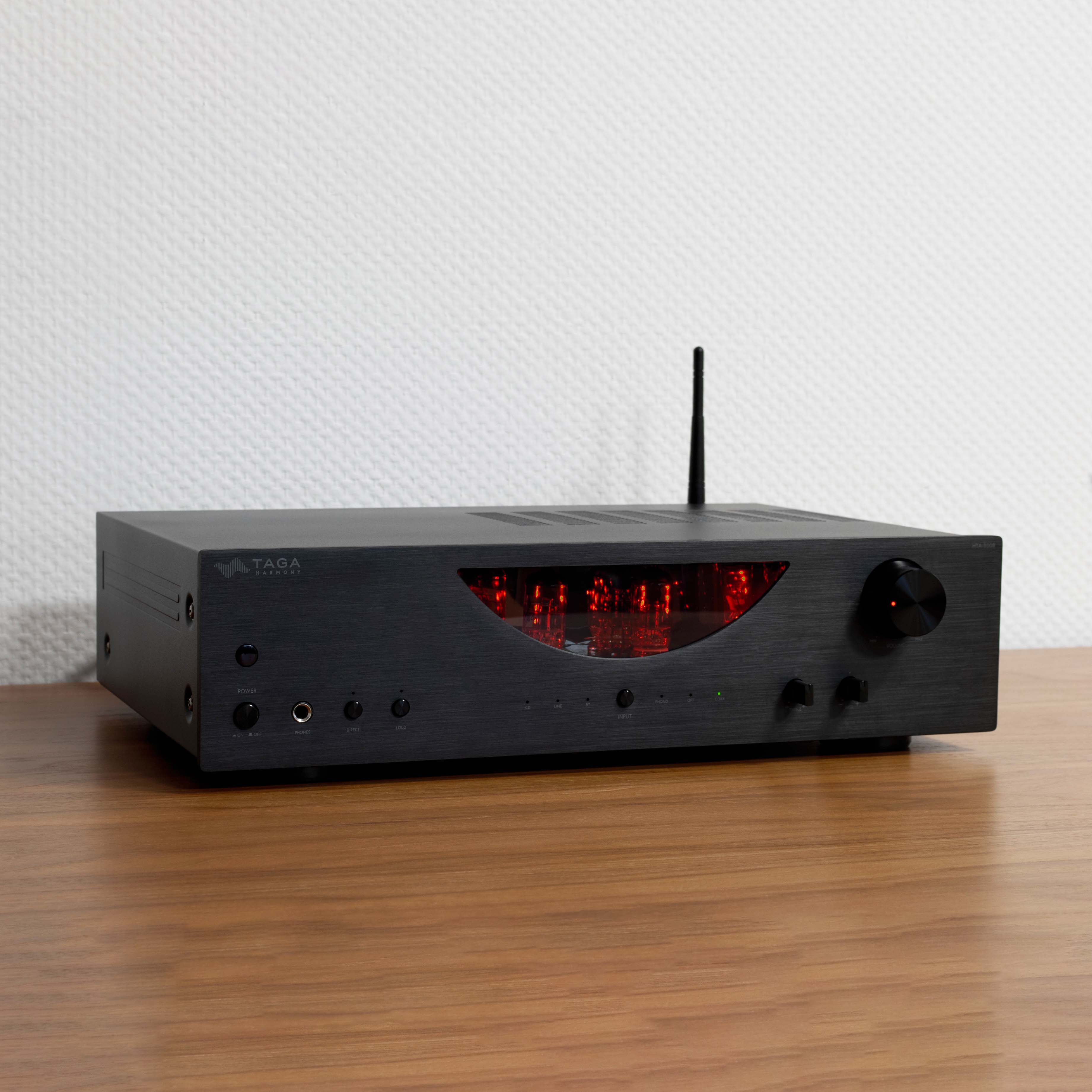 Taga Harmony HTA-800B Hybrid Amplifier