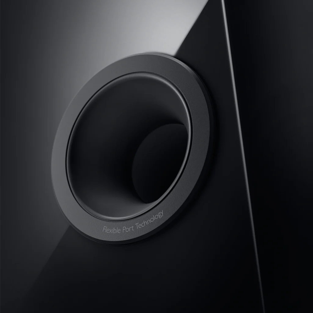 KEF R11 Meta 3-Way Floorstanding Speakers - Gloss Black | Gloss White | Walnut