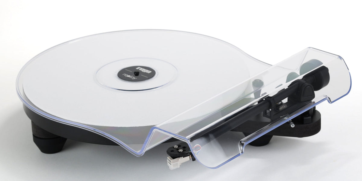 Rega Replay turntable, full product view