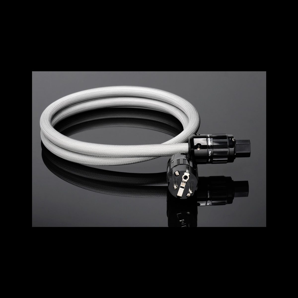 Gigawatt PowerSync Plus Power Cable - The Audio Experts