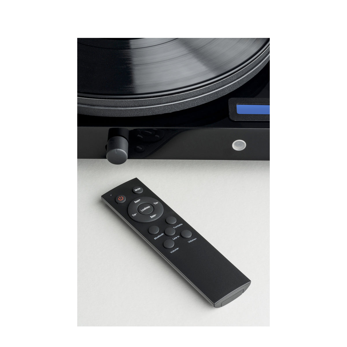 Pro-Ject Juke Box E w/Ortofon OM5e Turntable - The Audio Experts