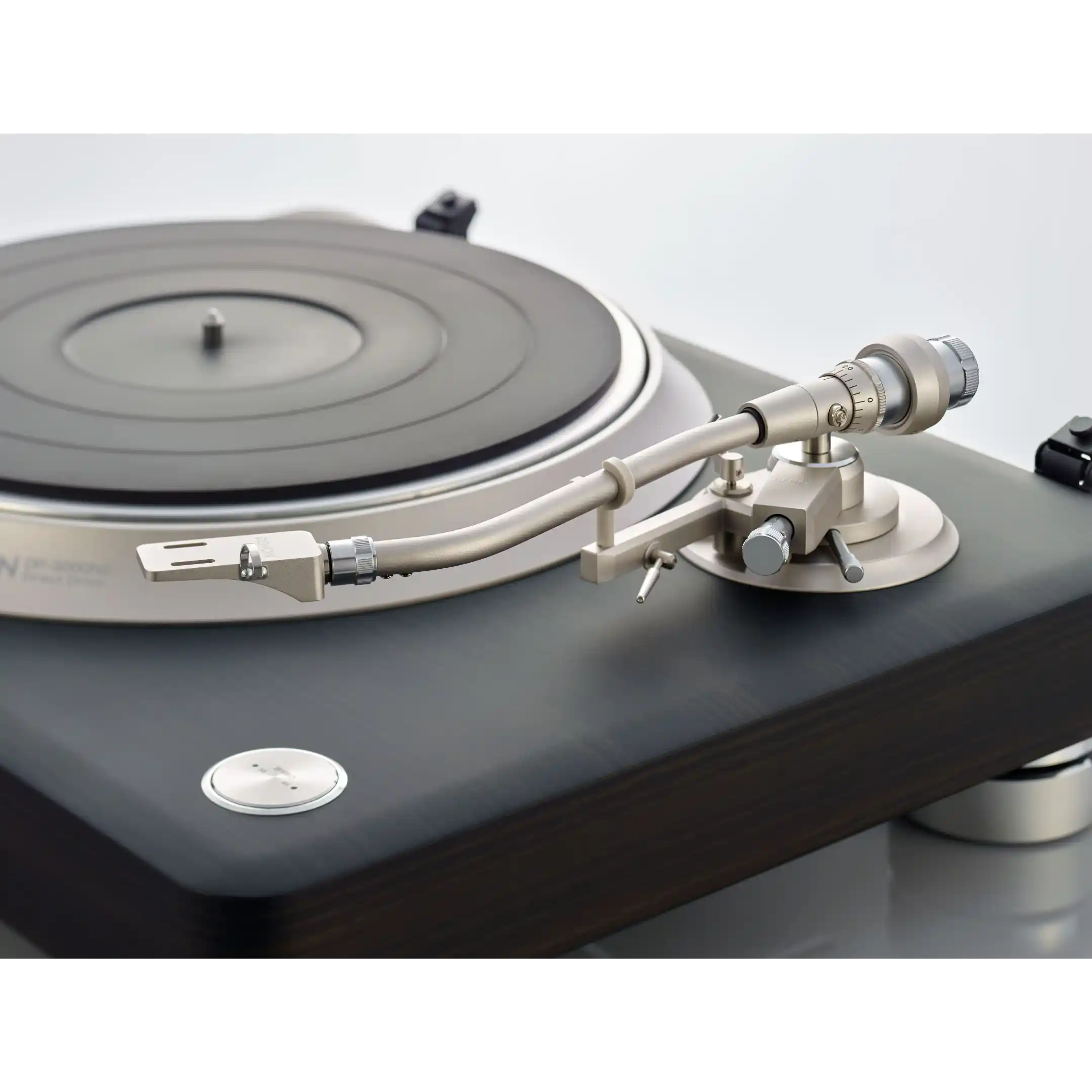 Denon DP-3000NE Direct Drive Turntable - Wood