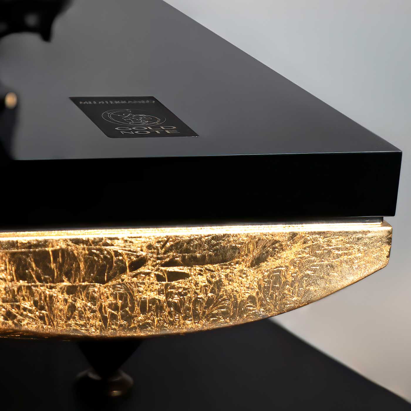 Gold Note MEDITERRANEO Turntable - Gold Leaf