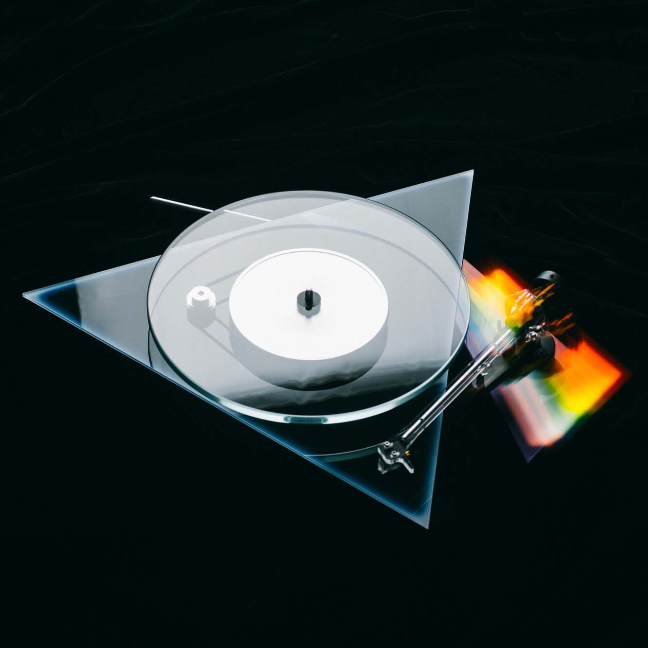 Pro-Ject Dark Side of The Moon Turntable {Available May 2024)
