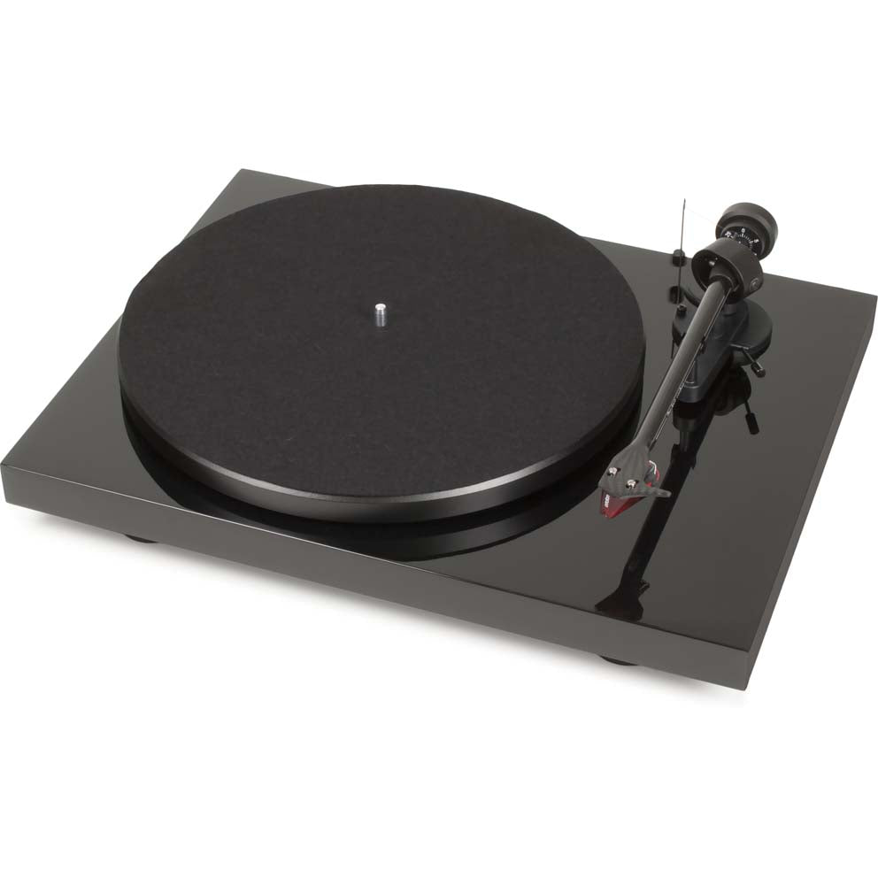 Pro-Ject Debut Carbon Turntable with Ortofon 2M Red Cartridge