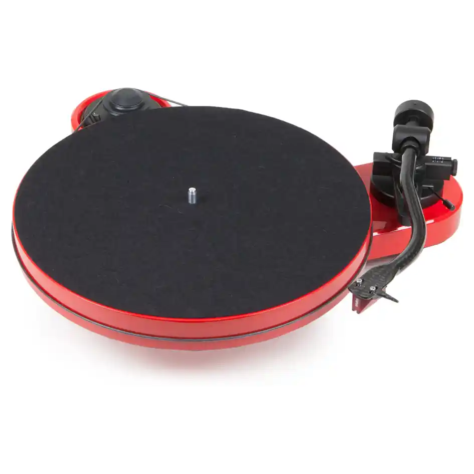 Pro-Ject RPM 1 Carbon Turntable with Ortofon 2M Red Cartridge