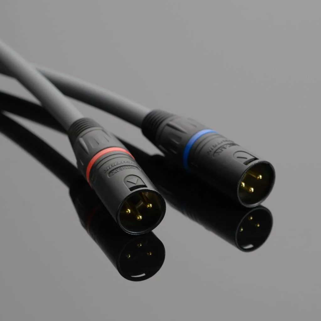 Transparent PLUS XLR Cable