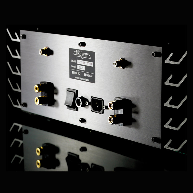 Pass Labs F7 Class A Preamplifier - The Audio Experts