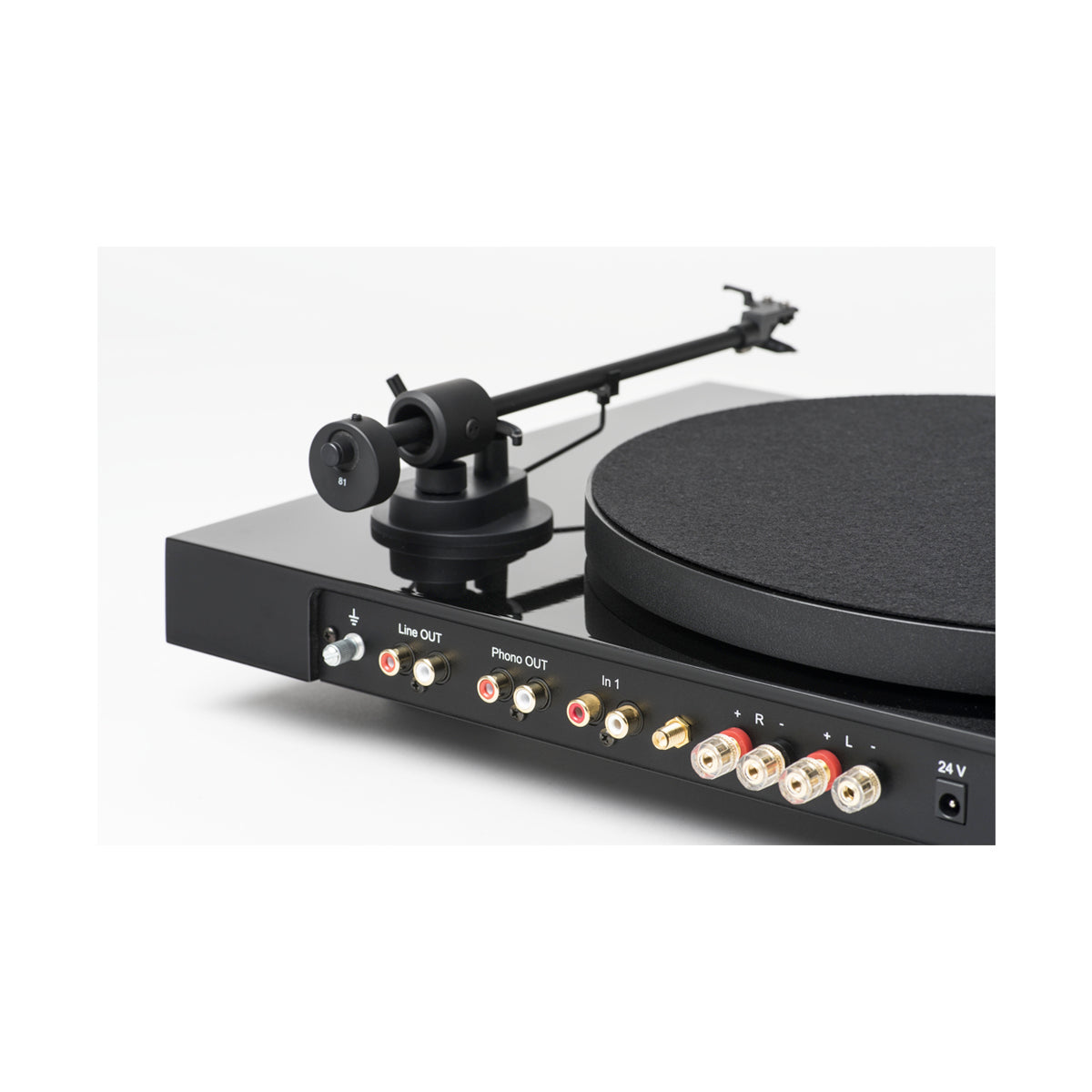 Pro-Ject Juke Box E w/Ortofon OM5e Turntable - The Audio Experts